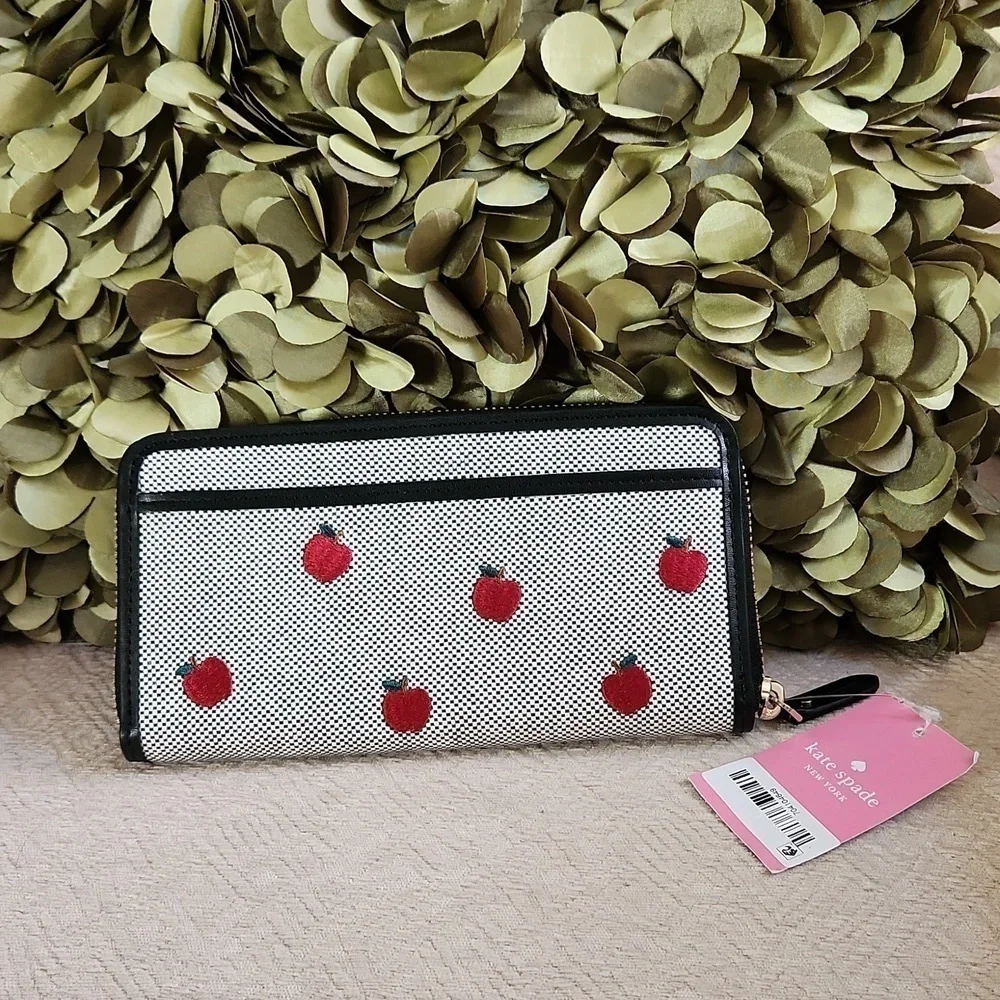 NWT Kate Spade New York Apple Wallet​​​​​​​​ - Picture 2 of 3